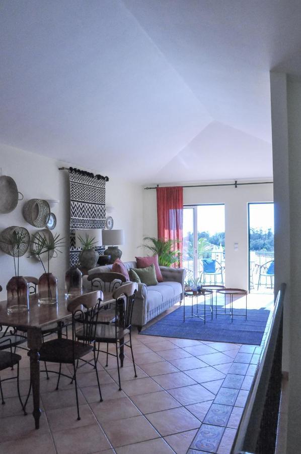 Casa Silwa - Chic 2Br Townhouse Duplex, 5Min To Beach & Pool Ferragudo  Extérieur photo